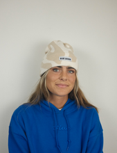 Load image into Gallery viewer, Lava Lamp Beanie, White Out