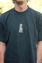 Load image into Gallery viewer, Frog Sippin' A Cold One Tee