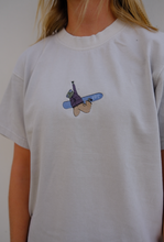 Load image into Gallery viewer, Snowboarding Frog Tee