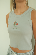 Load image into Gallery viewer, Foraging Frog Tank
