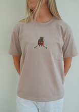 Load image into Gallery viewer, Stoney Frog Tee - Pink Sand