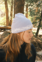 Load image into Gallery viewer, Frosty Flurry Skull Cap