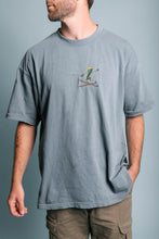 Load image into Gallery viewer, Frogs Gone Skiin’ Tee
