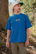 Load image into Gallery viewer, Oktoberfest Frogs - Blue
