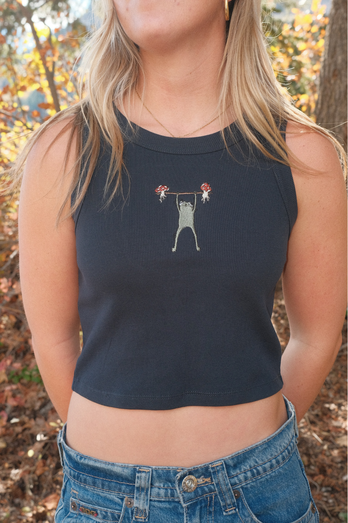 Weight Lifting Frog Tank