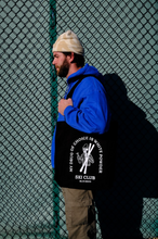 Load image into Gallery viewer, Ski Club Tote Black
