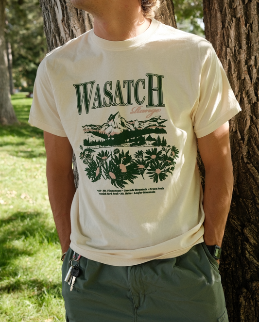 Wasatch tee in Créme