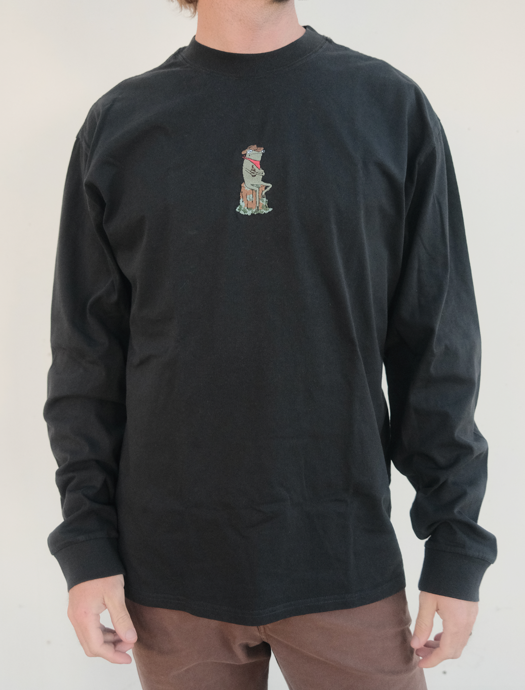 Frog Sippin' a Cold One Long Sleeve
