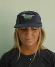 Load image into Gallery viewer, Fairy Frog Hat
