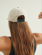 Load image into Gallery viewer, Hiker Frog Hat
