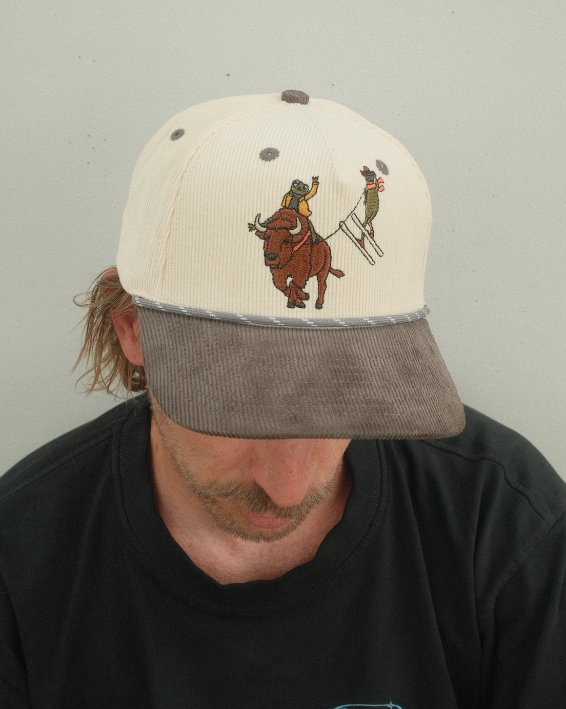 Frog Skijoring Corduroy Hat