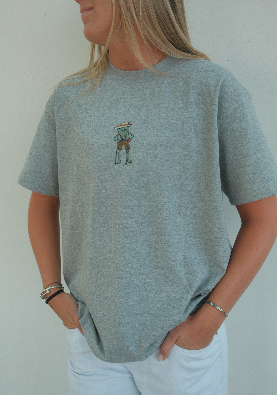 Outdoorsy Grandpa Frog Tee