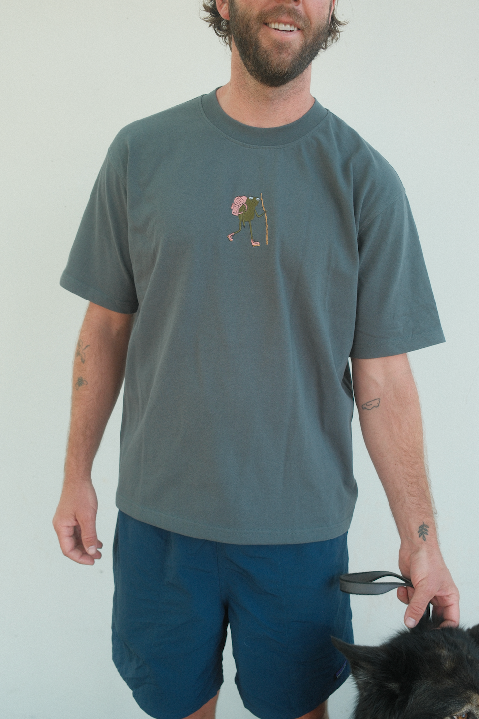 Hiker Frog Tee - Navy