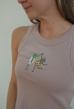 Load image into Gallery viewer, Dancing Couple Frog Tank
