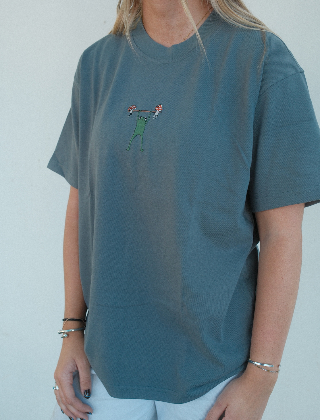 Weight Lifting Frog Tee