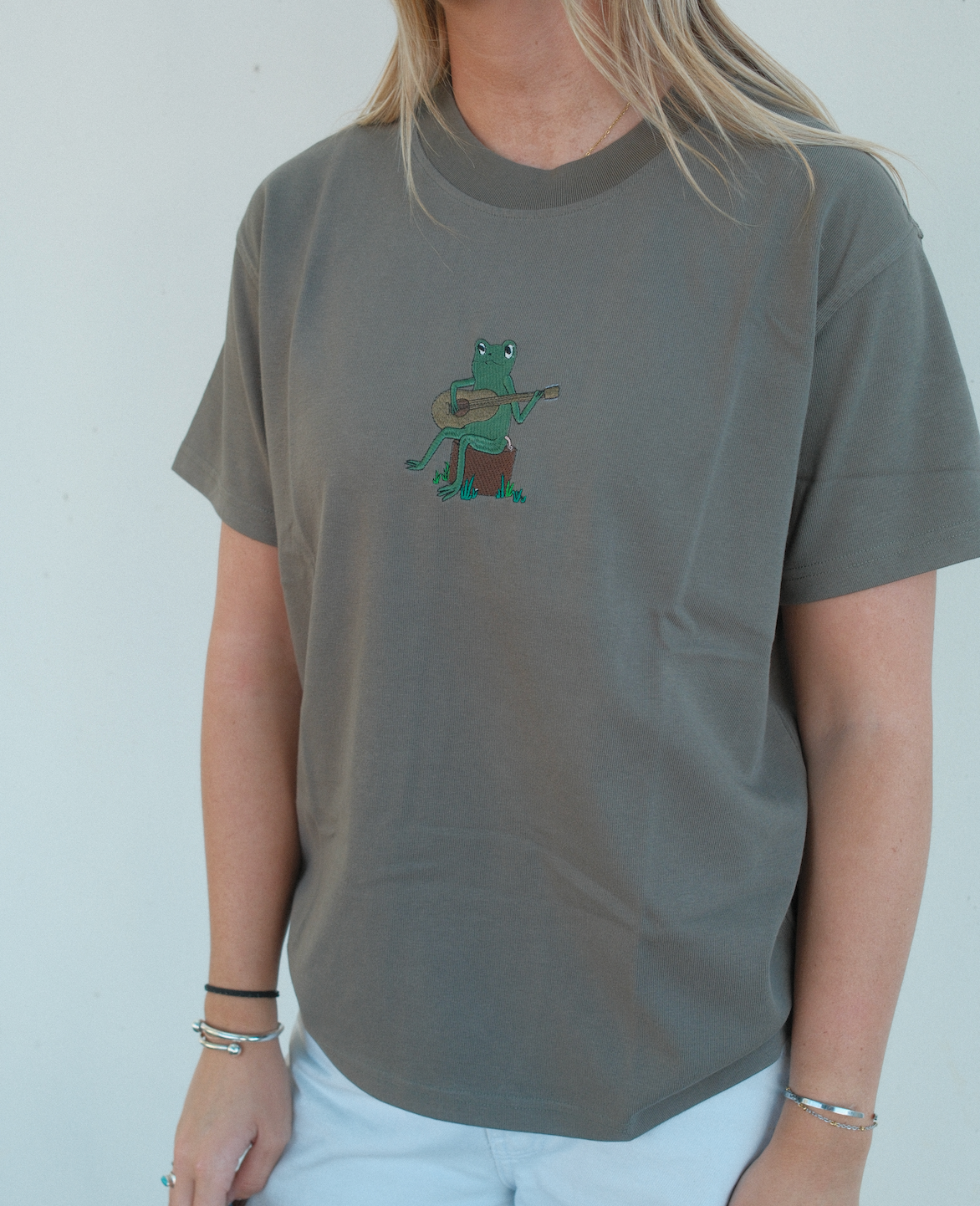 Frog Playin' Guitar Tee