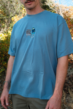 Load image into Gallery viewer, Grill Dad Frog Tee - Blue
